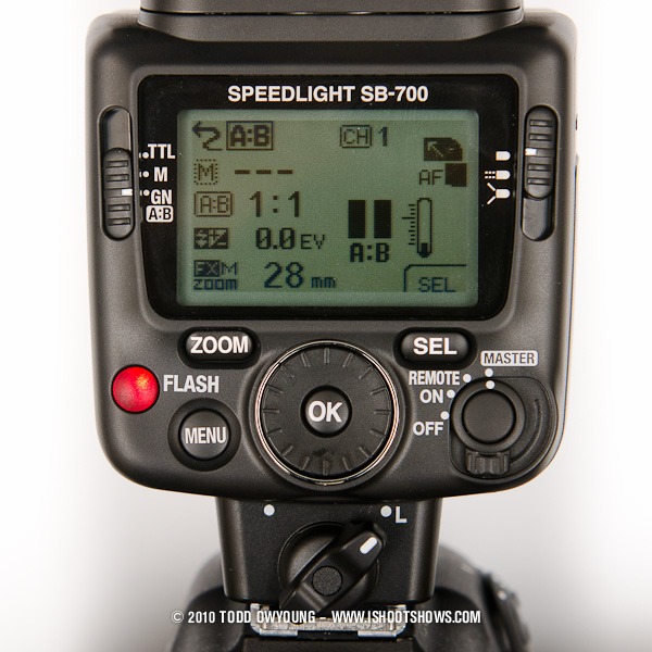 Comparison Review Of The Nikon Sb 700 Speedlight