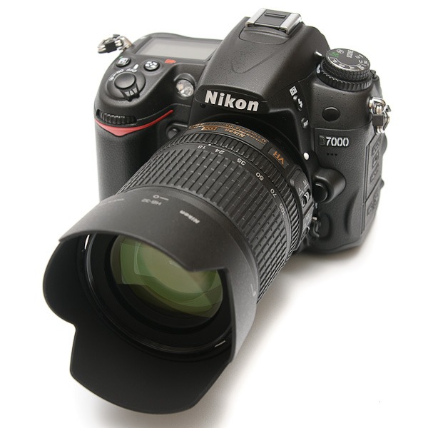 nikon d7000 price