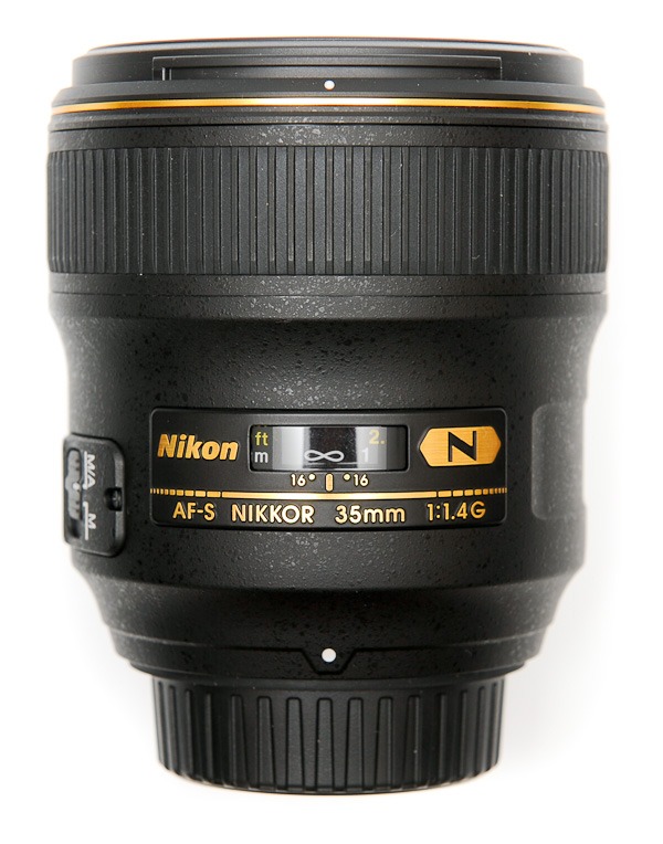 Nikon 35mm f/1.4G AF-S FX SWM Nikkor Lens for Nikon Digital SLR