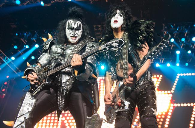 ミュージック DEEN PLUGESS TOUR 2012 Photos: KISS, The Tour 2012